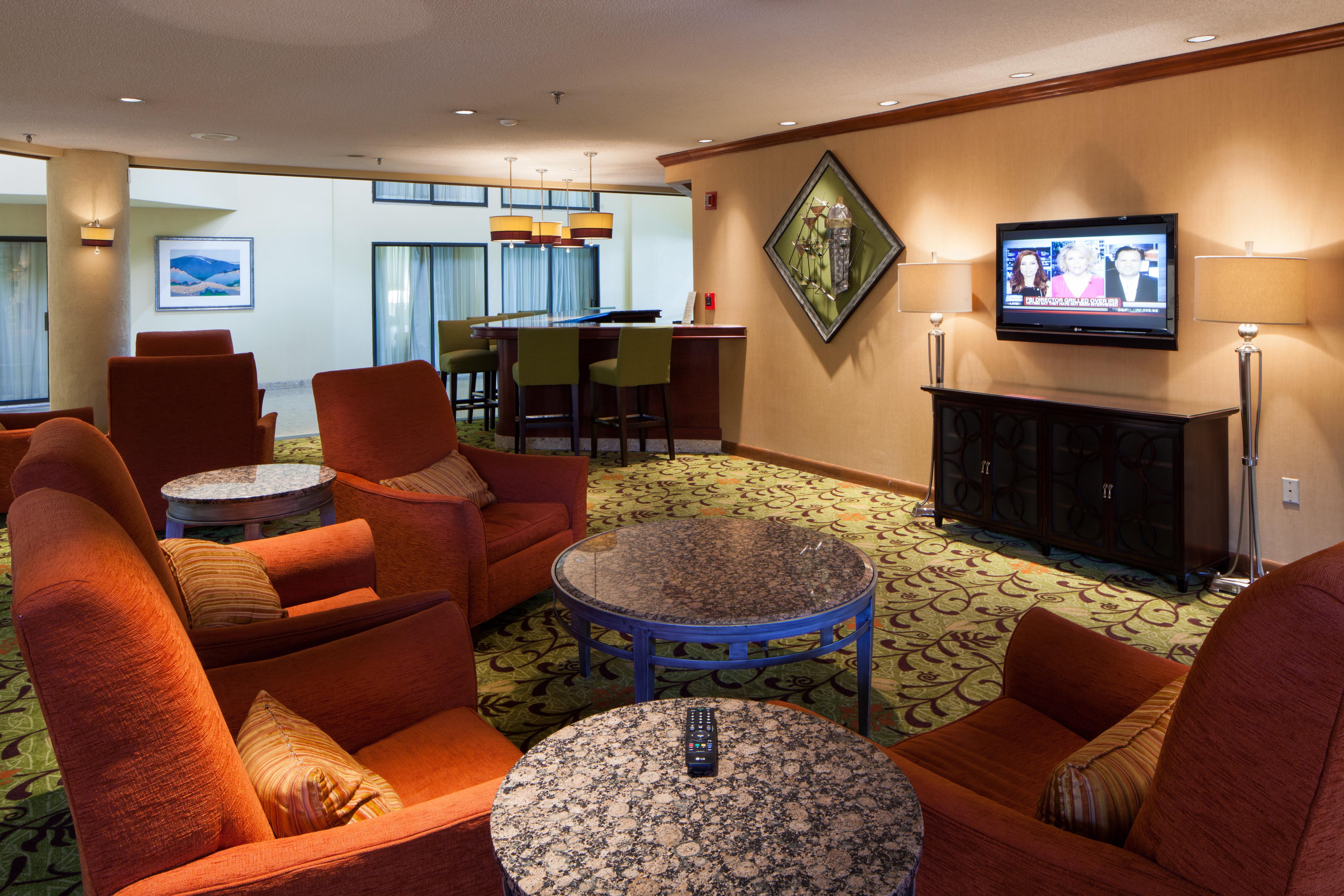 Crowne Plaza Hotel Hickory By Ihg Extérieur photo
