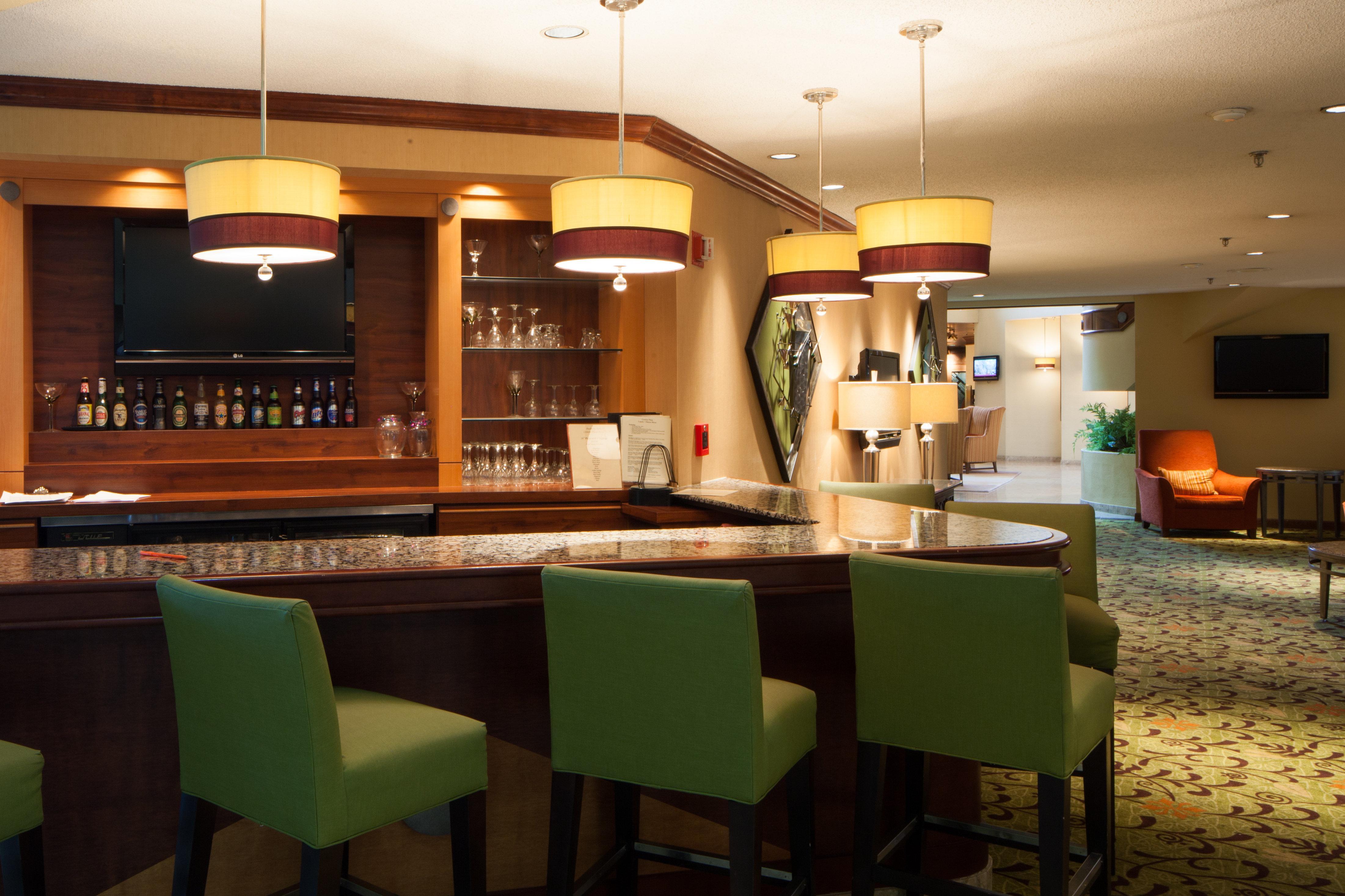 Crowne Plaza Hotel Hickory By Ihg Extérieur photo