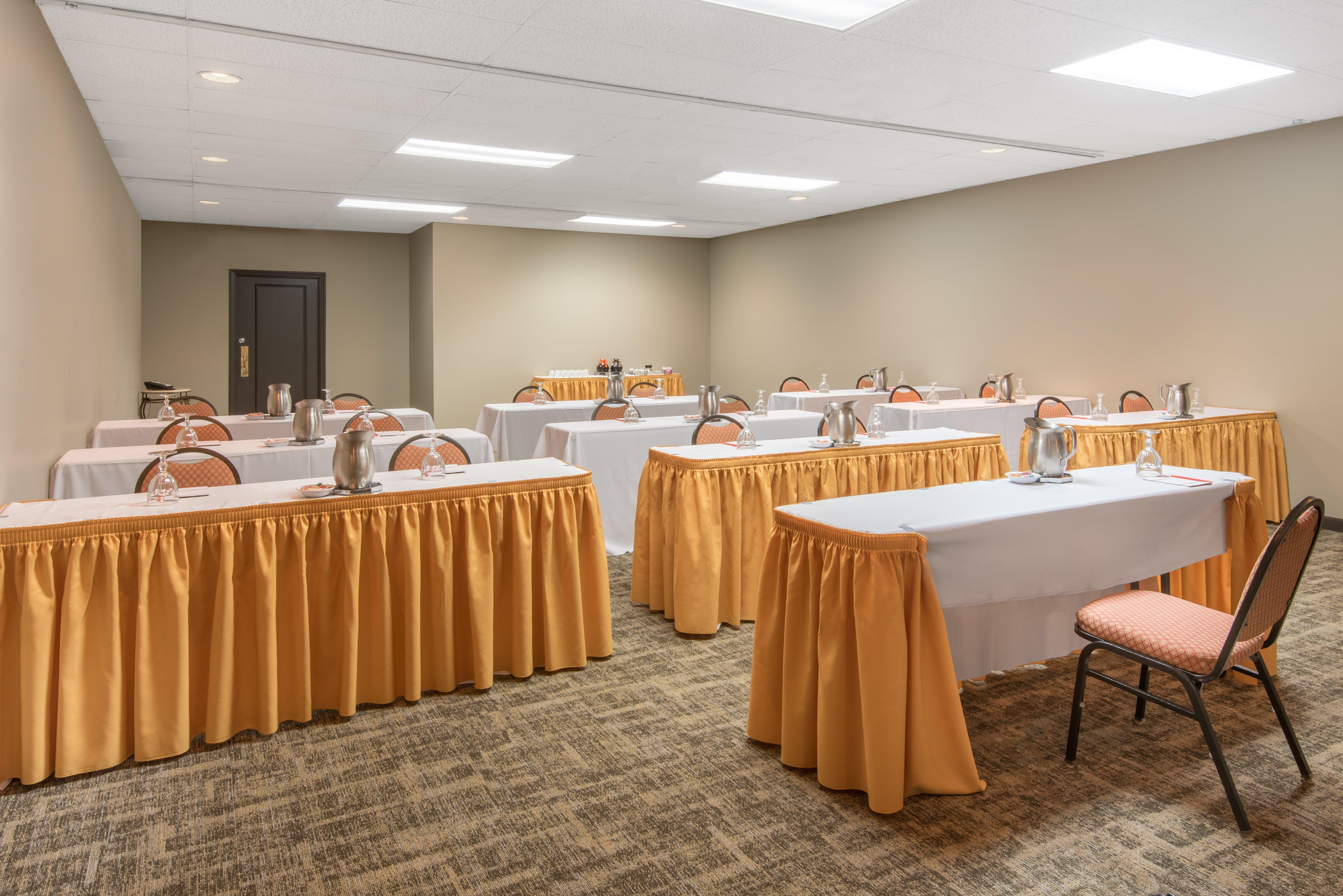 Crowne Plaza Hotel Hickory By Ihg Extérieur photo