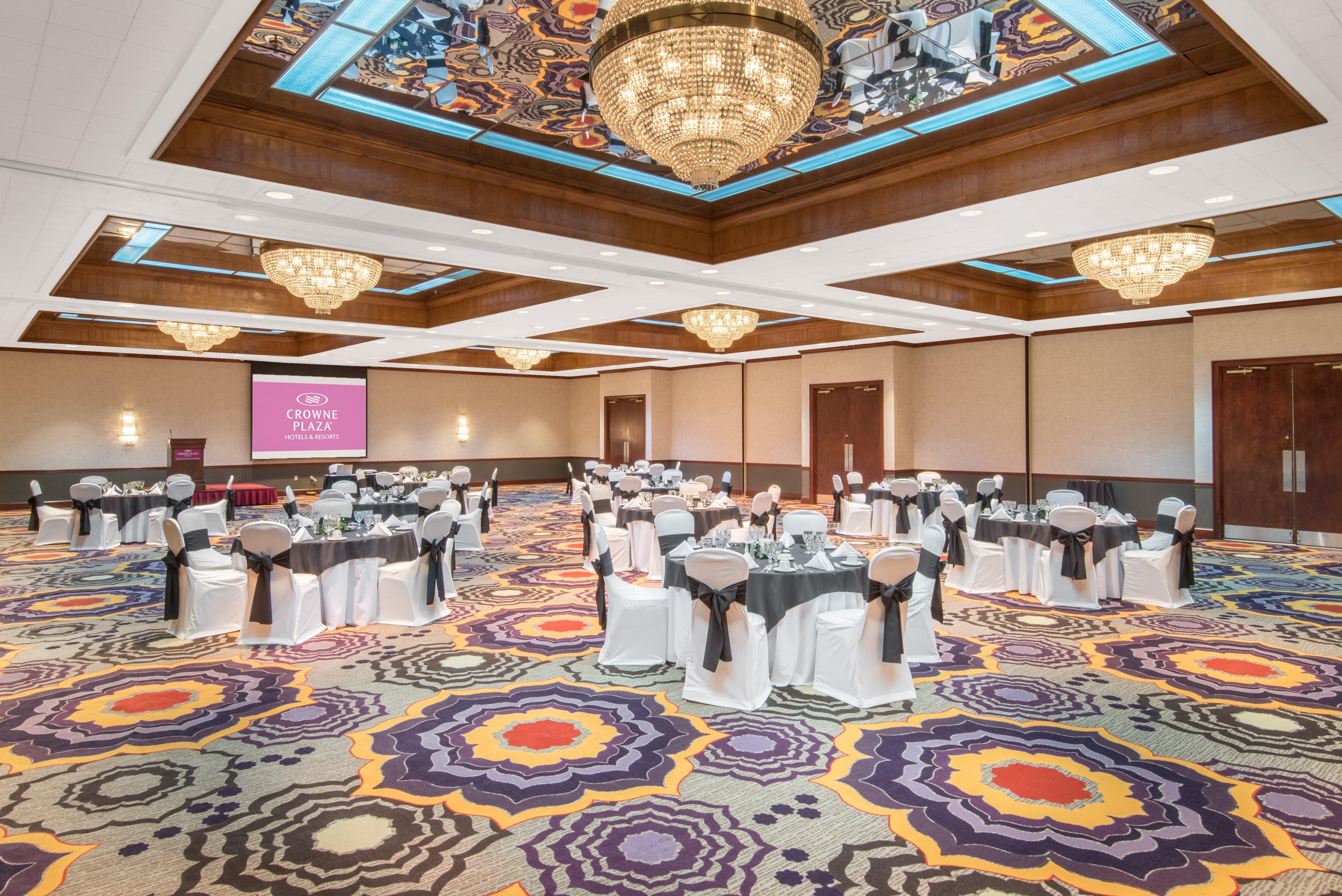 Crowne Plaza Hotel Hickory By Ihg Extérieur photo