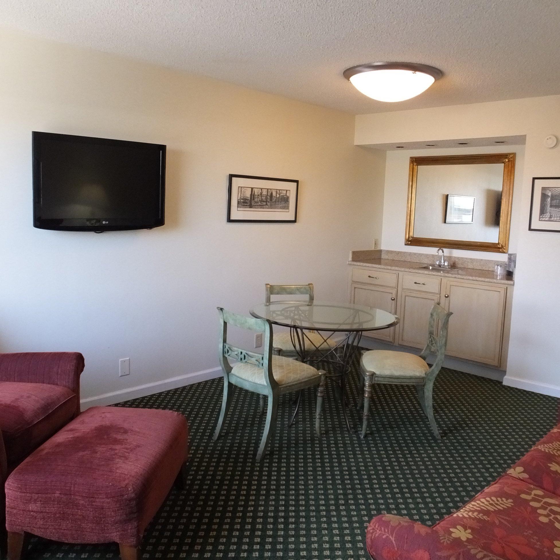 Crowne Plaza Hotel Hickory By Ihg Extérieur photo