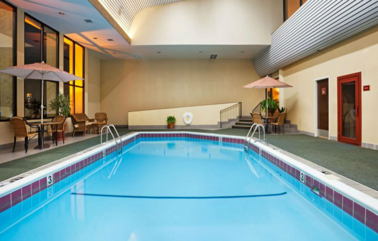 Crowne Plaza Hotel Hickory By Ihg Extérieur photo