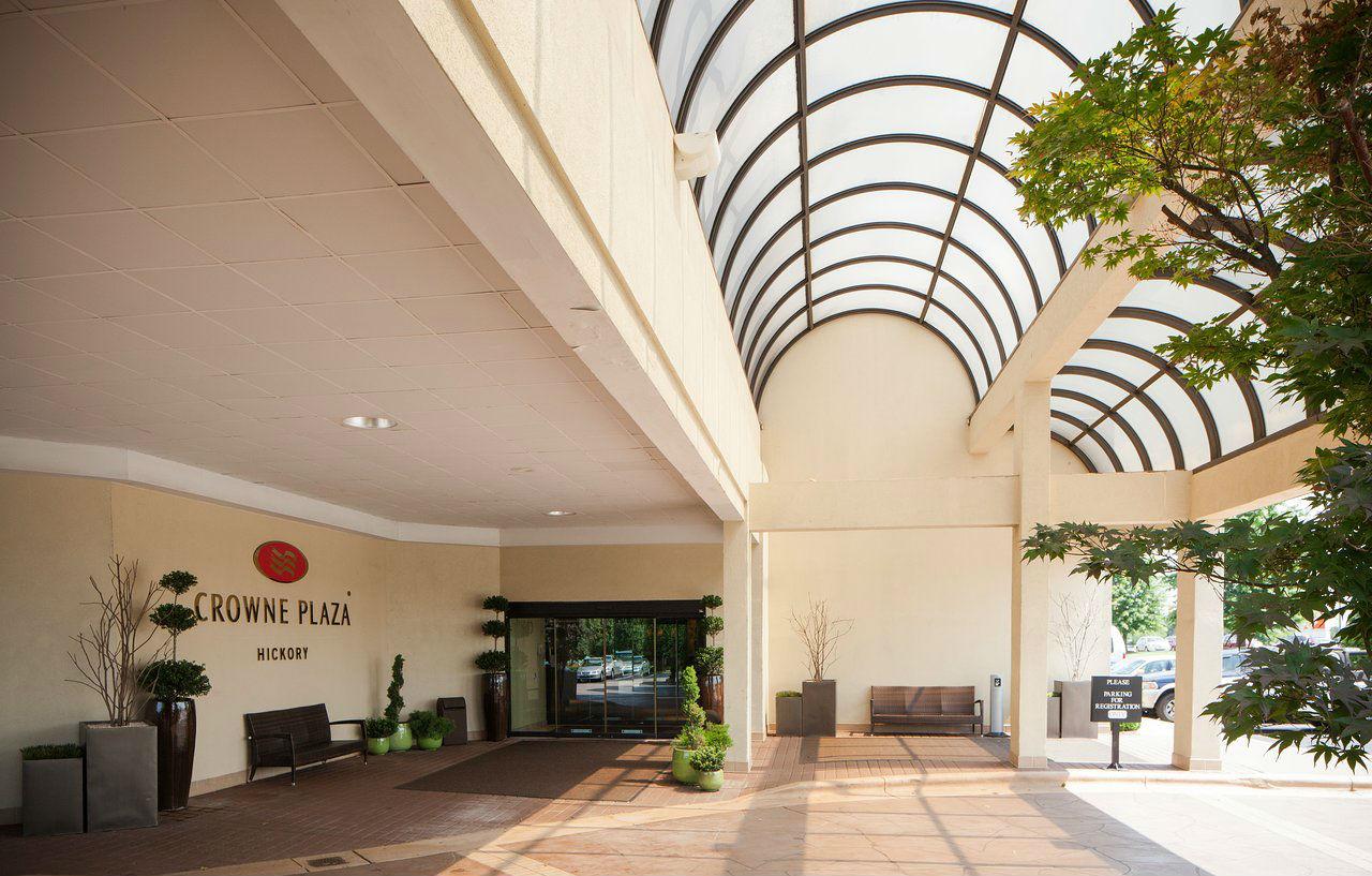 Crowne Plaza Hotel Hickory By Ihg Extérieur photo
